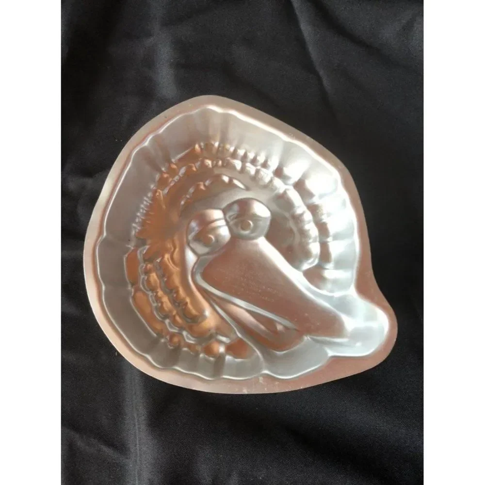 Vintage wilton big bird sesame street cake pan